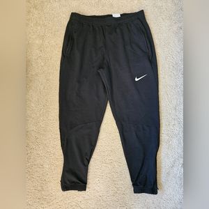 Nike 3/4th Running Pant, Size Medium
